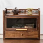 Moderne kleine Pfeifenvitrine
