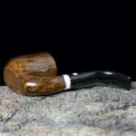 Klassische dunkelbraune Sherlock Holmes Pfeife